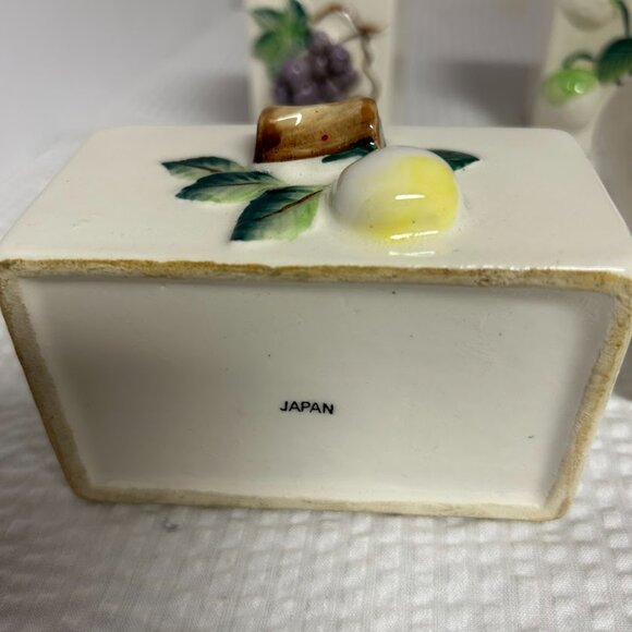 Vintage Japan Spice Shakers Set | Paprika Salt Pepper Cinnamon + Sugar Holders - Picture 9 of 10